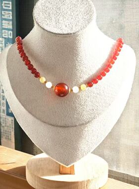 精选红玛瑙圆珠三件套套装通透温润质感如凝脂贴肤舒适工艺精湛