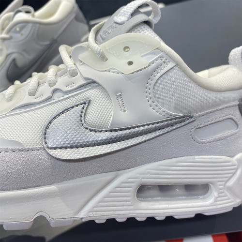 正品Nike/耐克女子AIR MAX休闲老爹鞋春秋运动跑步鞋 FB1877-110 - 图2