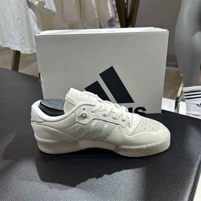 正品Adidas阿迪达斯男女鞋2024夏季新款耐磨低帮休闲板鞋IG6495 - 图0