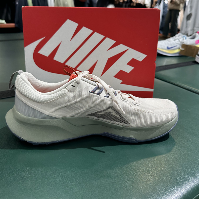 正品Nike/耐克男秋冬季低帮系带休闲缓震运动鞋跑步鞋 DM0822-102