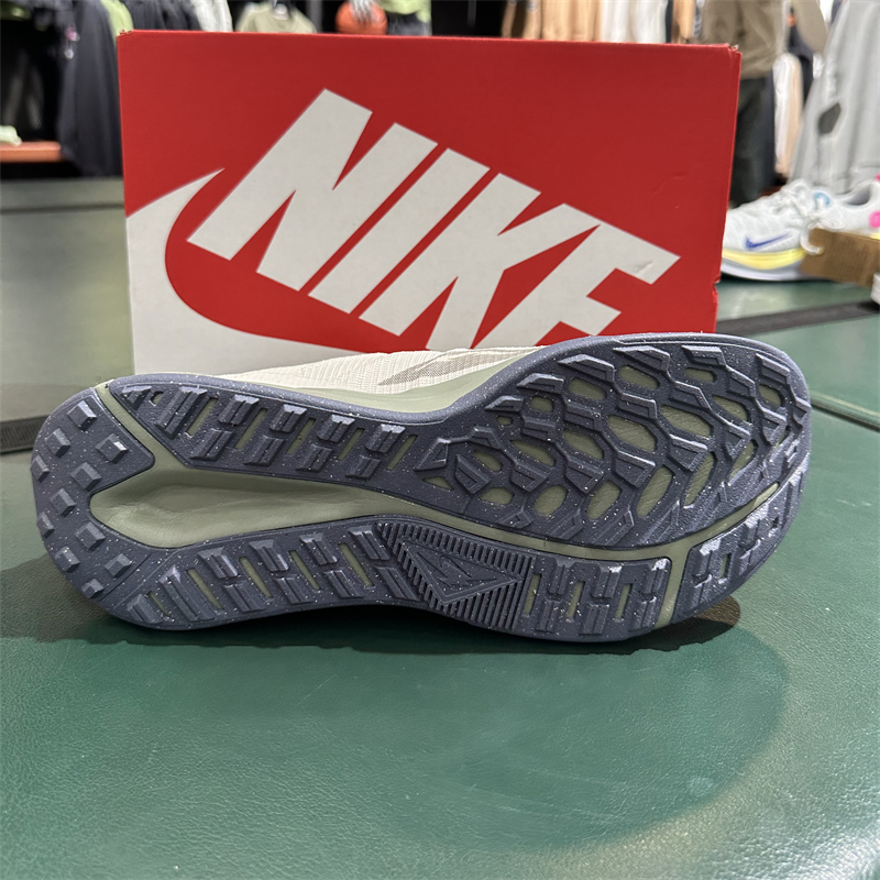 正品Nike/耐克男秋冬季低帮系带休闲缓震运动鞋跑步鞋 DM0822-102