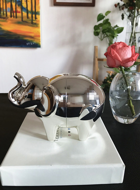 Wedgwood金属存钱罐可爱