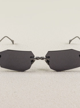 德国KUBORAUM无框多边形切边墨镜