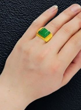 18k黄金色可调节戒指男士高级气质绿色百搭款个性潮流方形指环