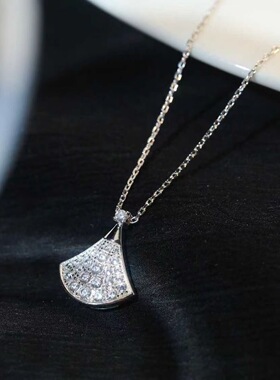 纯银s925满钻裙子扇形项链女轻奢感超闪高品质锁骨链生日礼物