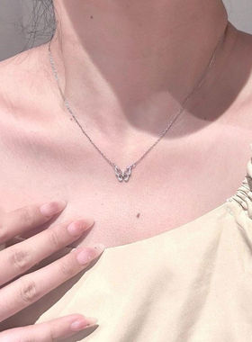 百搭s925纯银海蓝宝蝴蝶项链女不掉色小众感轻奢锁骨链新贝壳