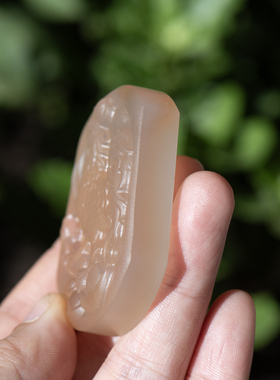 天然玛瑙12生肖鸡本命年吊坠