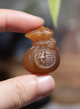 天然玛瑙福袋吊坠新中式钱袋招财