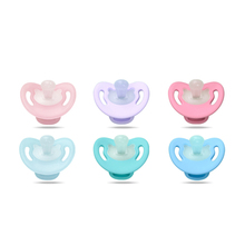 贝亲萌柔婴儿安抚奶嘴全硅胶日夜用0岁+