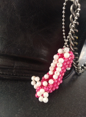 [成品3个装]新款手工串珠高跟鞋精美钥匙扣挂件夜市景点热销