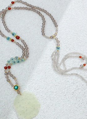 五福临门岫玉牌灰玛瑙毛衣链项链