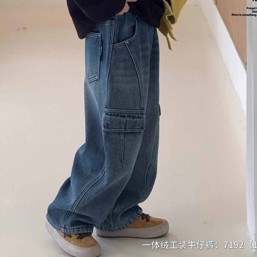 小智同学2025冬新款7192一体加绒牛仔工装裤中大童男女童可亲子 - 图3