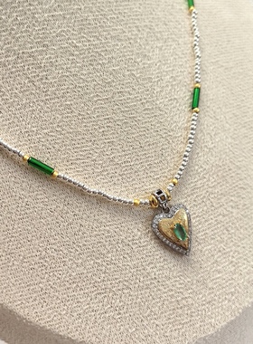 D1000# S925通体纯银双色镀真金拉丝金工艺祖母绿心形宝石吊坠