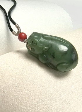 D1038# 天然和田玉碧玉老料貔貅吊坠39*21*19mm 重24.91克 配证书