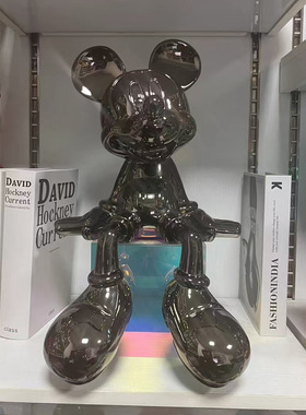 热销创意高档吊脚米奇树脂轻奢网红爆款摆件家居客厅餐厅酒柜