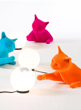 北欧植绒彩猫鼠动物台壁灯潮流潮玩卧室风创意艺术动物卡通灯