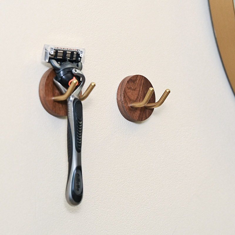 黑胡桃木手动剃须刀置物架免打孔卫生间老式刮胡刀挂钩挂架插头架,淘宝优惠券,粉丝福利购,淘宝优惠卷