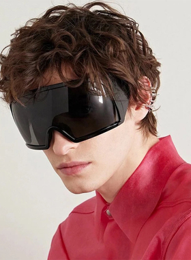 前卫个性夸张眼镜时髦哥特风格