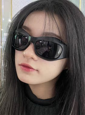 赛博朋克炫酷运动骑行防晒太阳镜
