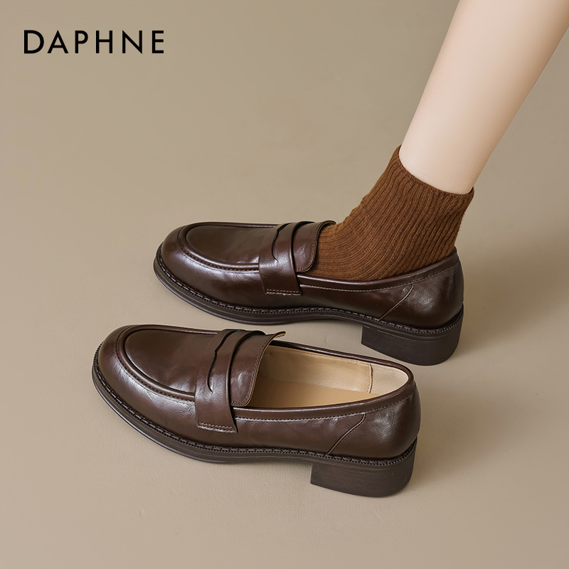 达芙妮厚底乐福鞋女2025春季棕色单鞋一脚蹬英伦风小皮鞋复古通勤 - 图0