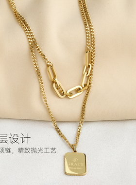 字母方牌吊坠项链新款双层叠戴