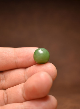 碧玉籽料圆珠子锁骨吊坠多宝配珠