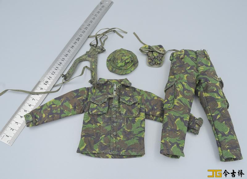 威龙1/6兵人模型现代美军英军特种部队米彩衣服奔尼帽弹夹包套装-图2