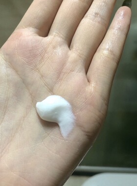 日本金鲑鱼棉花糖洗面奶洁面乳230g