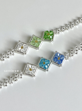 sanni珍宝盒 海洋天空宝石色调 清新透明感渐变蓝色水晶串珠手链