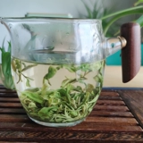 Rizhao Green Tea 2024 Новый чай Bulk 500G впечатление от впечатления от чая Фрирование синее сомелон.