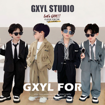 Childrens suit Suit Fried Street 2023 New Boy Little Suit Han Fan Yuppie Handsome Mens Treasure Casual Gown