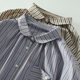 ວັນນະຄະດີ retro lapel striped ເສື້ອຝ້າຍວ່າງ