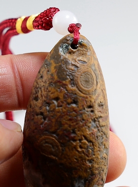 【孤品】地表玛瑙眼睛石手把件 九眼石页岩手玩件 楼叔手作