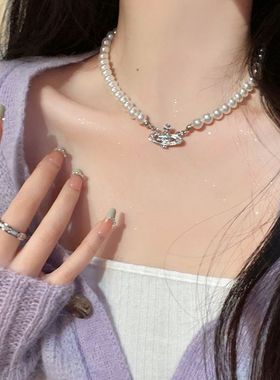 法式珍珠蝴蝶结项链女轻奢小众锁骨链白色优雅颈链