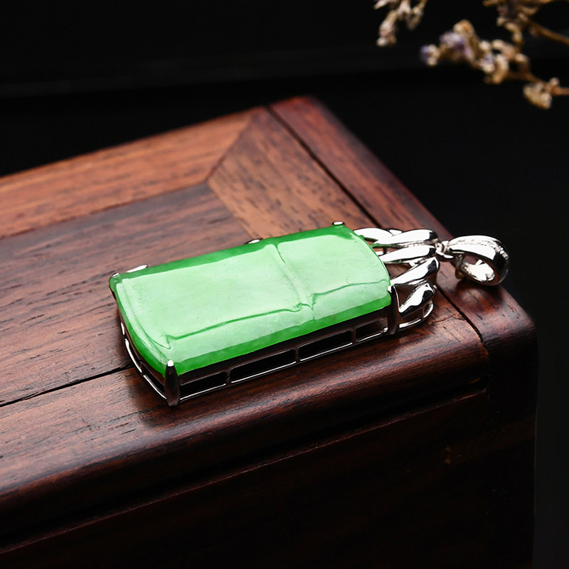 豪8印象l969镶嵌金钻竹节女吊坠 豪8印象颈饰