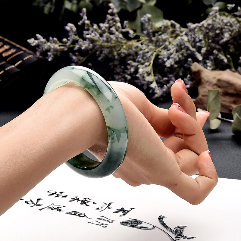 豪8印象f664玉镯女款冰种翡翠手镯 豪8印象手饰