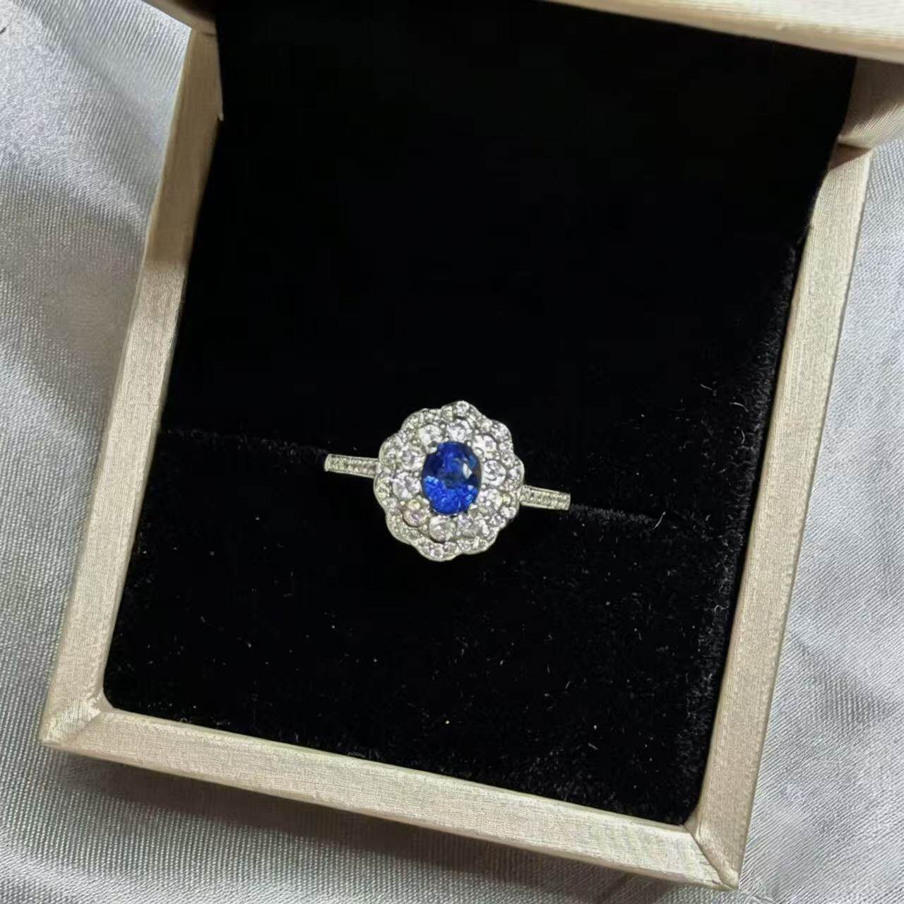 Natural Royal Blue Sapphire 925 Silver Ring