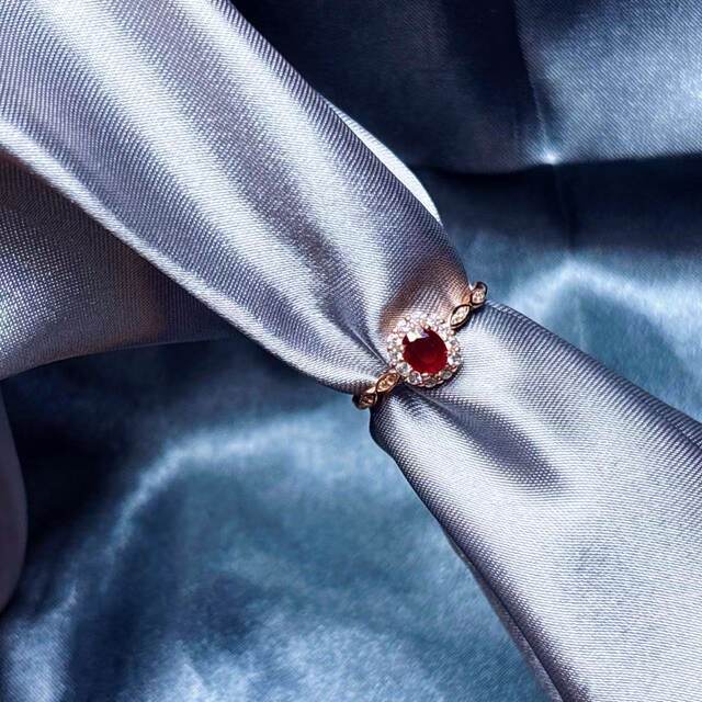 Natural pigeon blood red ruby ring