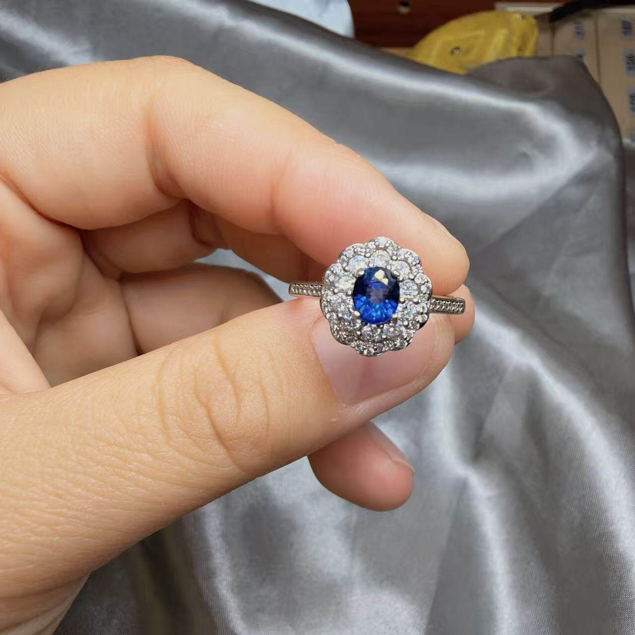 Natural Royal Blue Sapphire 925 Silver Ring