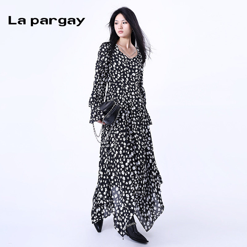 纳帕佳不规则长袖连衣裙女2026春季新款时尚休闲长款印花裙子,淘宝优惠券,粉丝福利购,淘宝优惠卷