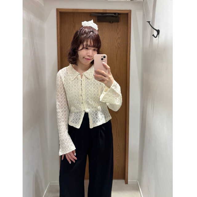 Kas2026 ພາກຮຽນ spring ແລະລະດູຮ້ອນ Lace Exquisite Elegant Bell Sleeve Top