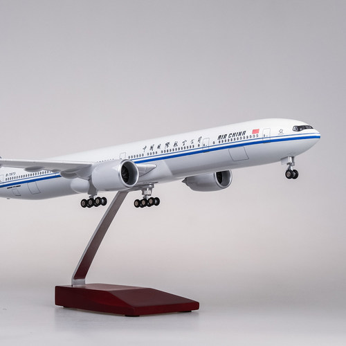 带灯国际航空飞机模型波音777国航客机仿真航模摆件礼品777-300 - 图0