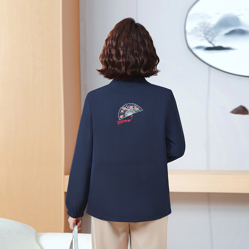 中式刺绣妈妈夹克衫春季上衣时尚妈妈翻领薄款棒球服中老年女外套,淘宝优惠券,粉丝福利购,淘宝优惠卷