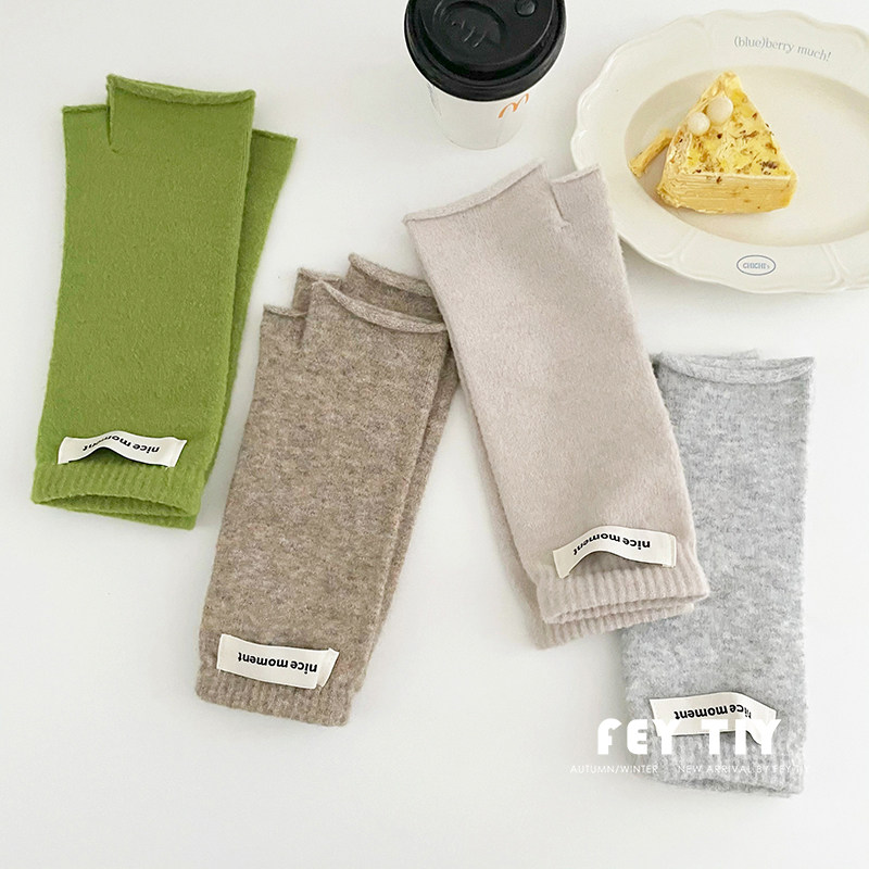 慵懒风~堆堆半指手套 字母新品纯色韩国秋冬保暖仿羊绒针织露指,淘宝优惠券,粉丝福利购,淘宝优惠卷