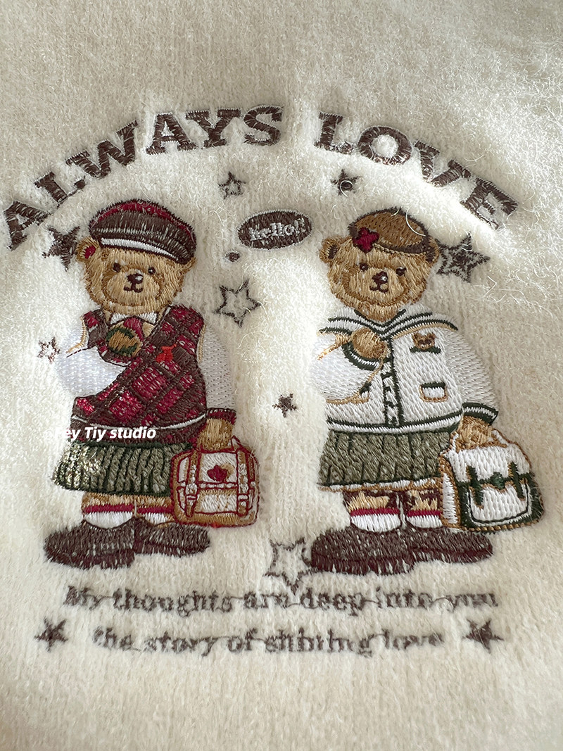 韩国ins新款刺绣学院风小熊针织围巾女秋冬季保暖百搭日系仿羊绒,淘宝优惠券,粉丝福利购,淘宝优惠卷