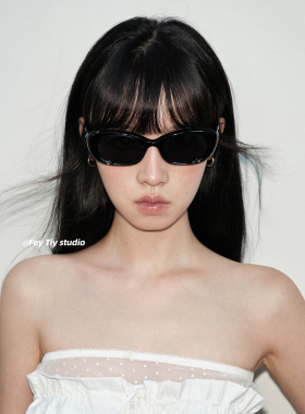 复古时髦小框墨镜显脸小太阳镜