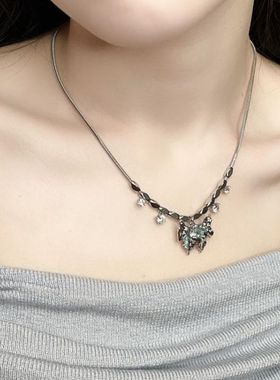 梦幻湖蓝蝴蝶项链高级感新款