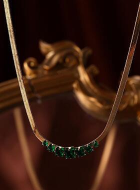 欧美祖母绿蛇骨链钛钢项链女百搭