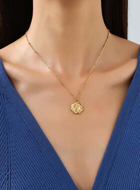 高级感小众不规则圆牌桃花印记