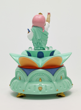 瞿广慈月光宝盒射手酒柜艺术品